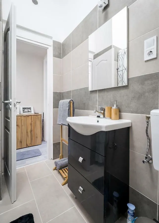 Bpr Deco Relic Studio Budapest Appartement
